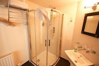 Quinlan & Cooke Boutique Townhouse Hotell Cahersiveen Eksteriør bilde